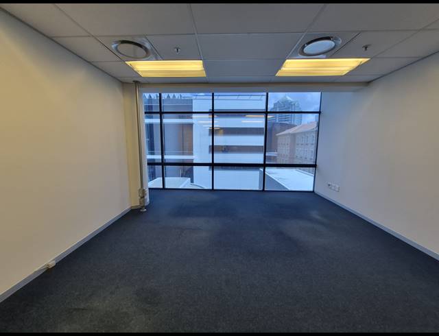 80M² OFFICE TO LET IN SANDTON CENTRAL